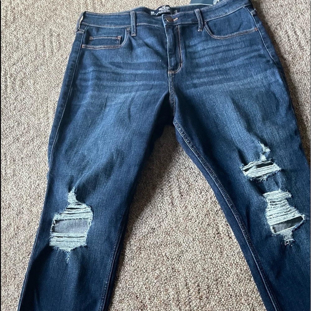 BRAND NEW SIZE 15R